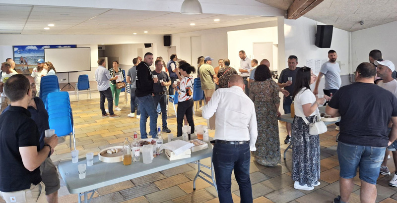 Moment convivial artisan pour la présentation du SAD